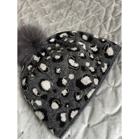 Mitchie\'s Wool Fur Pom Embellished Gray Beanie Hat One Size